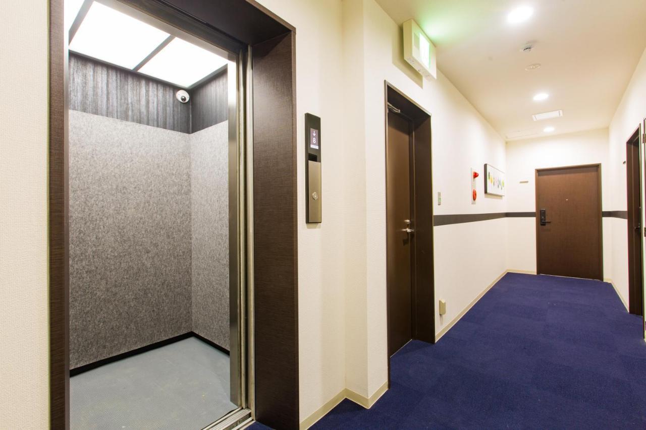 Sky Living Namba Apartment Osaka Exterior photo