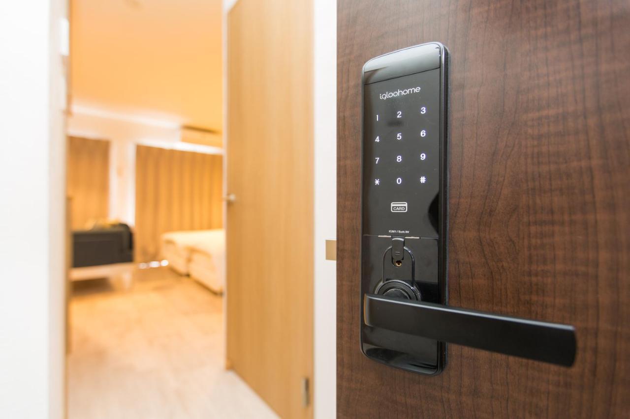 Sky Living Namba Apartment Osaka Exterior photo